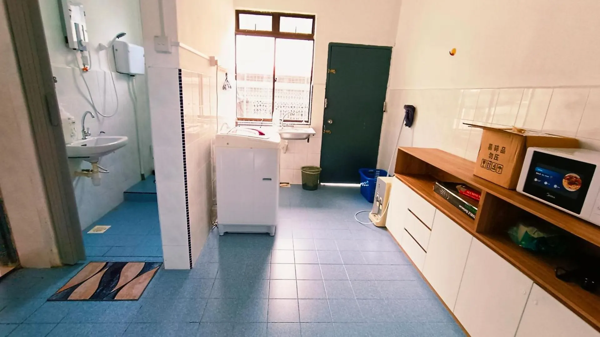 Area Indahpura Or Taman Bersatu Kulai 3-4Br Near Aeon Airport Jpo Villa