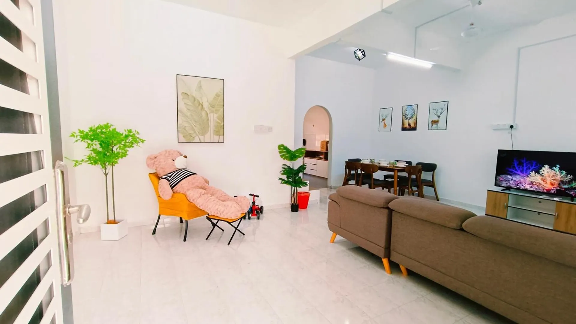 Area Indahpura Or Taman Bersatu Kulai 3-4Br Near Aeon Airport Jpo Villa Malaysia