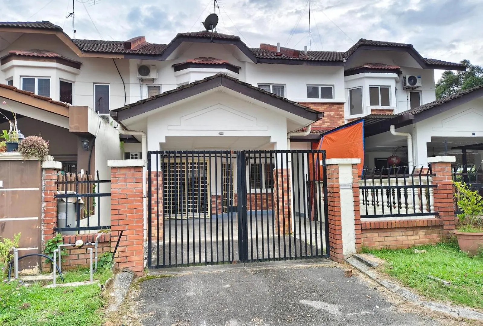 Area Indahpura Or Taman Bersatu Kulai 3-4Br Near Aeon Airport Jpo Villa 0*,